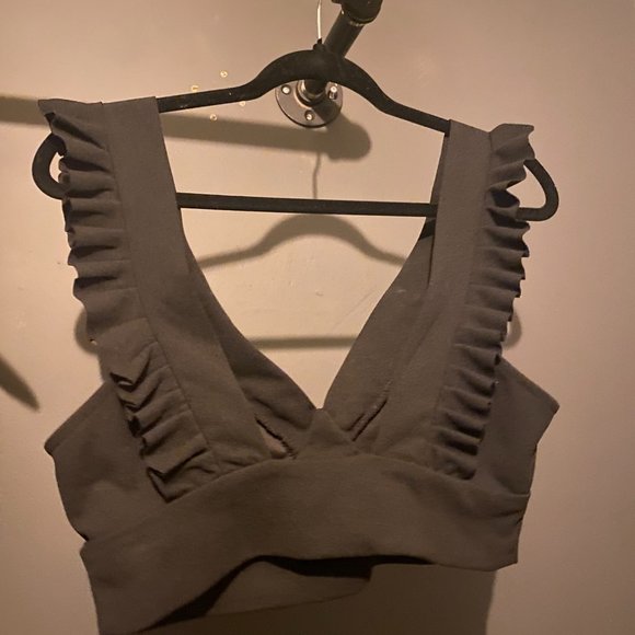 Black crop top - Picture 2 of 4